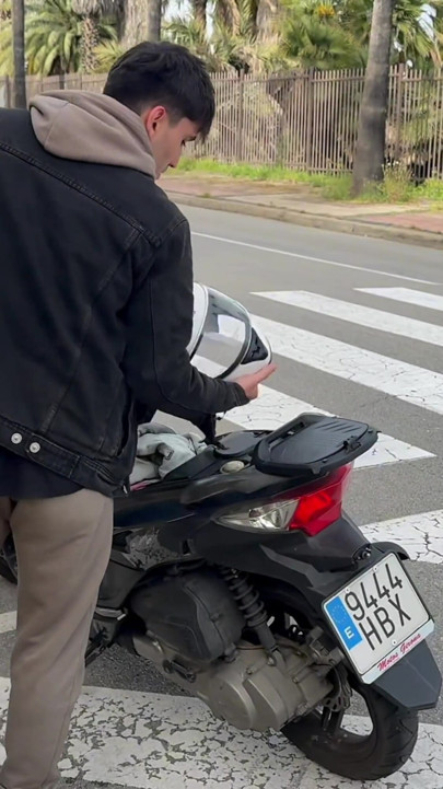 I Have Outdoor Sex with Perfect Body Latina I Find on the Street - Lola Bratz