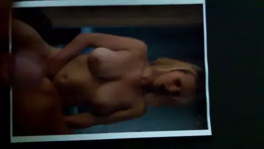 Joanna Kulig boşalıyor