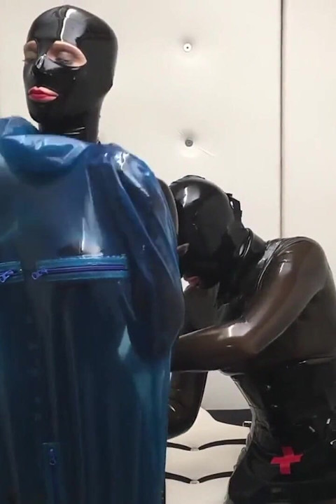 Latex Lea Lesbian Clinic Games
