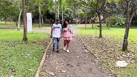 Amateur couple have sex on their first date in the public park - Savannah Watson