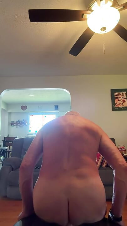 Dildo in ass