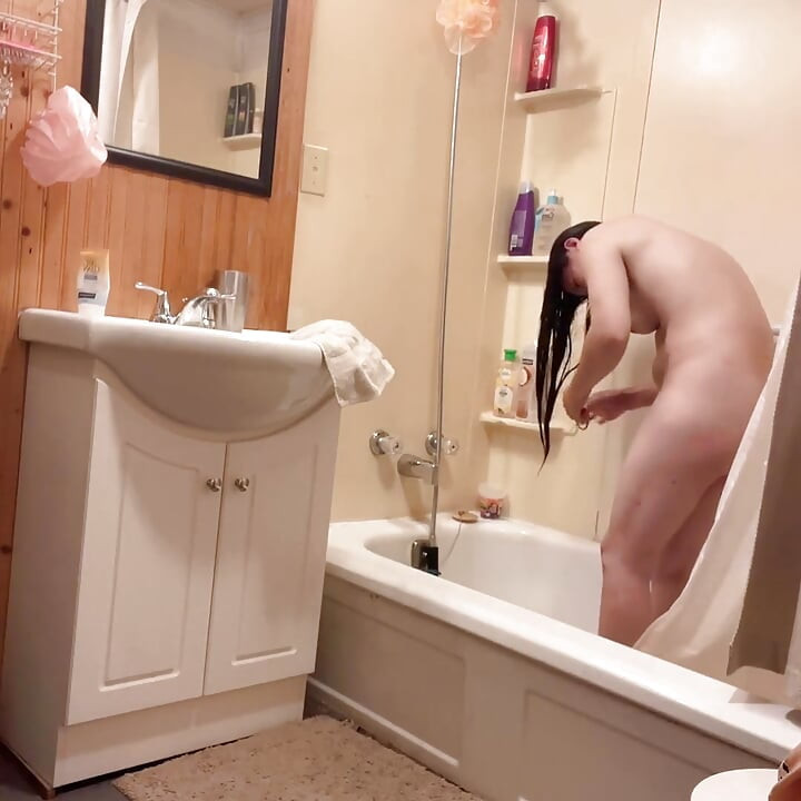 Lavar El Cabello Antes De La Ducha
