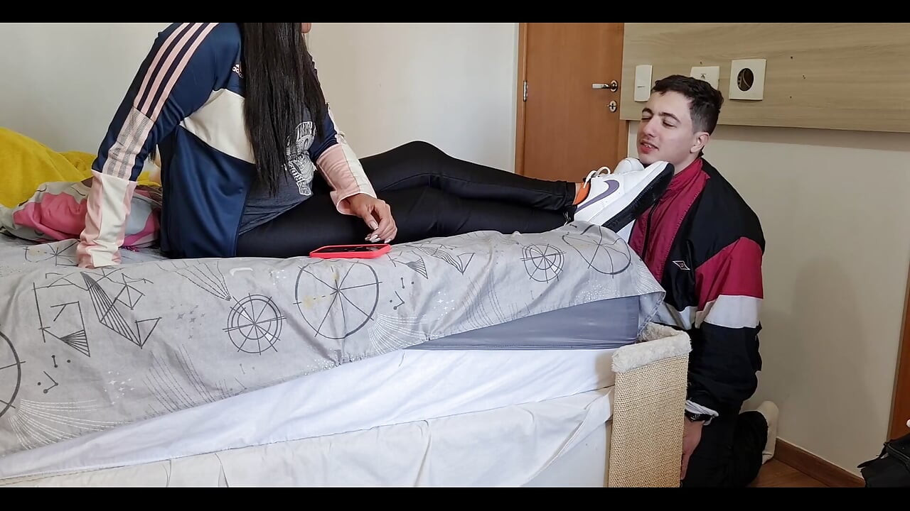 Dirty Snekers uctívání Nike Air