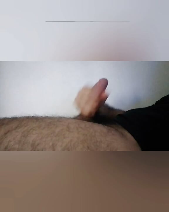 امصيه يا عاهرة