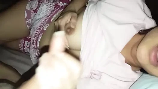 Когда ты на стороне твоей одинокой мачехи, она поможет тебе.