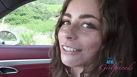 Проезд по побережью Калифорнии с Renee Rose в любительском видео от первого лица