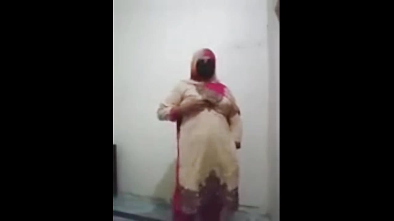 قصة مثيرة ساخنة جديدة بالهندية قصة ساخنة كاملة قصة فيروسية جديدة فيديو جنسي بهابي ساخن باللغة الهندية فيديو جنسي أردو xxx