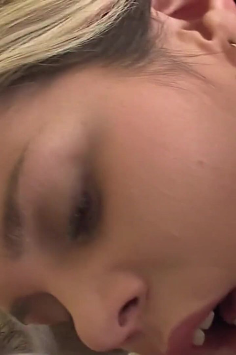 Hot blonde screams in pleasure as she gets tight pussy drilled to a cumshot