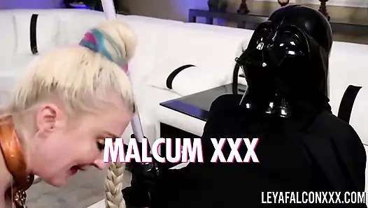 Pornstarplatinum prenses leya falcon darth vader tarafından sikiliyor