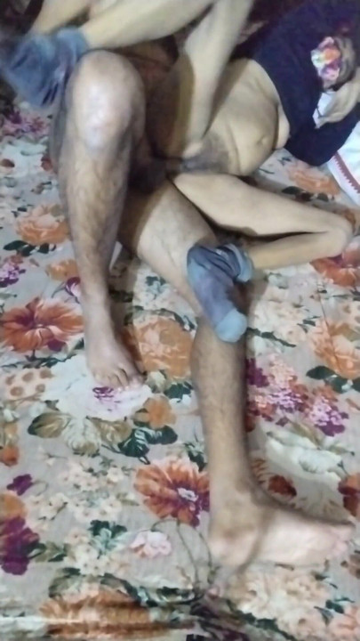 Again Yasir Bhai fucked Saba Jan at home | Clip 1