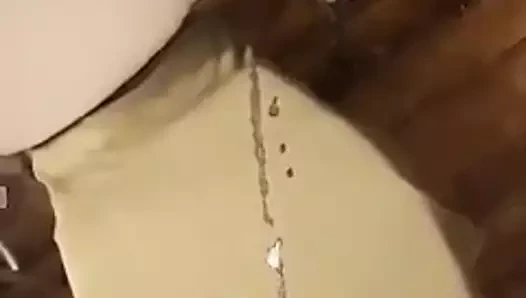 Lastik eldiven boşalması