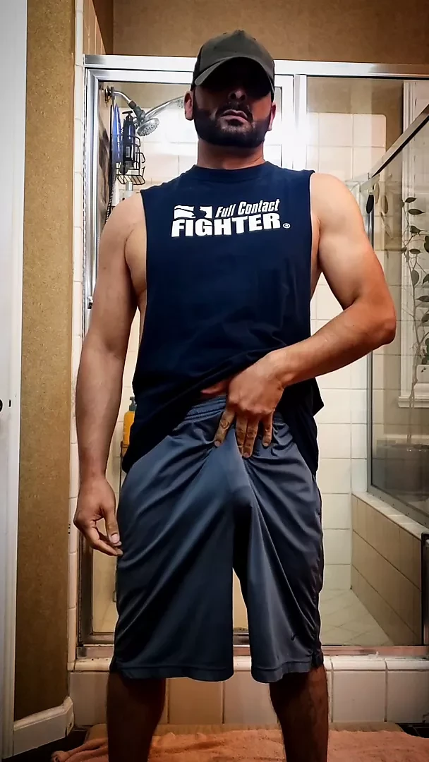 Gray Basketball Shorts – Full Video