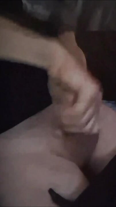Záběr zblízka na master baiting s výstřikem
