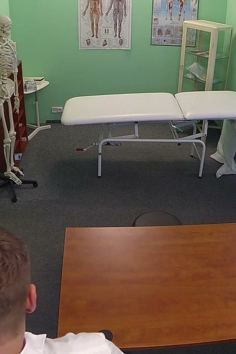 Fake Hospital - Curvy Blonde with a Bubbly Butt Takes Doctor's Naughty Offer for Pleasure