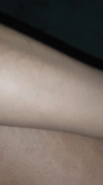 Fesselnder moment von "Share bett mit meiner stiefcousine full HD"