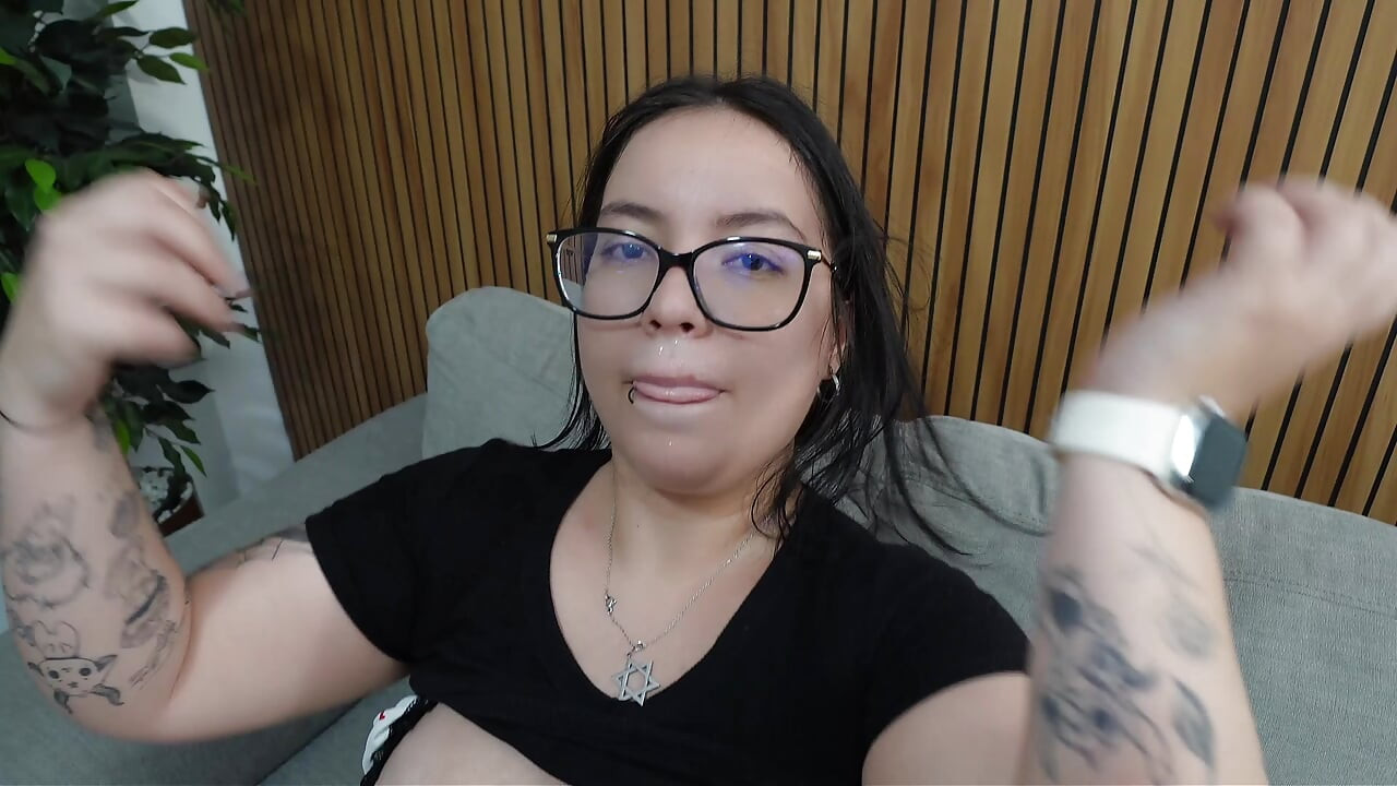 I Give a Hand to My Friend Eager for Sex, Blowjob, Riding, Missionary and Lots of Cum
