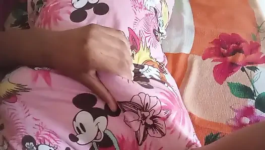 Video rekaman seks solo asli alami gaya pribadi yang lembut membuat tubuhmu percaya diri sendiri