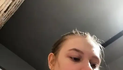 Extremes öffentliches ficken mit jucielussie im fitnessstudio