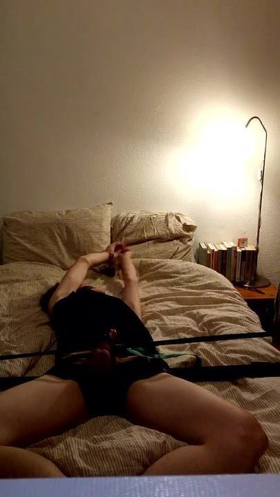 Cum in selfbondage