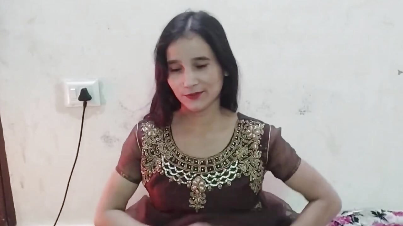 Bhabhi ko akele dekh boobs ko chhu kar chod diya