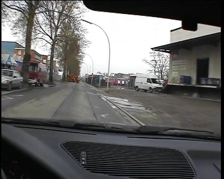 Fördes Hem Och Rycktes I Ansiktet