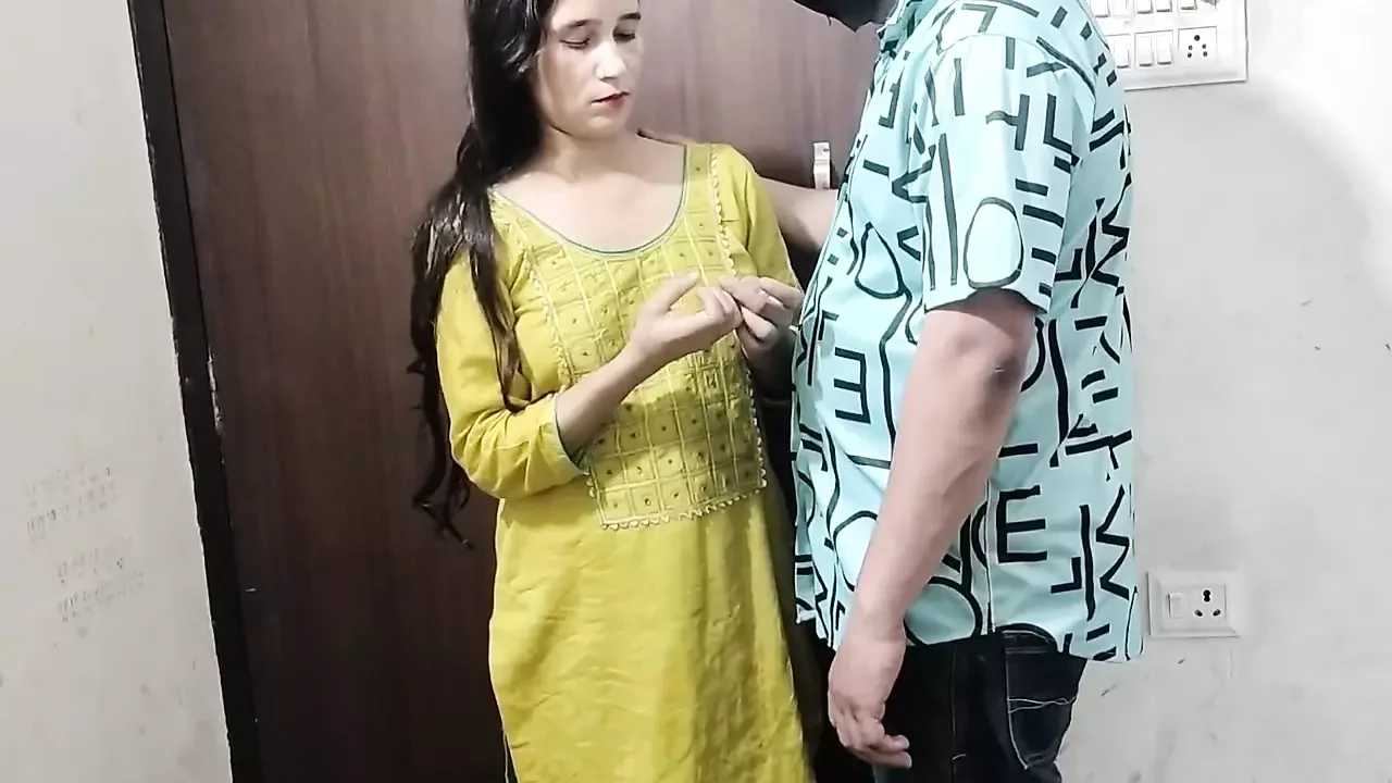 Step sister ko ghar me band karke jabar dasti pela