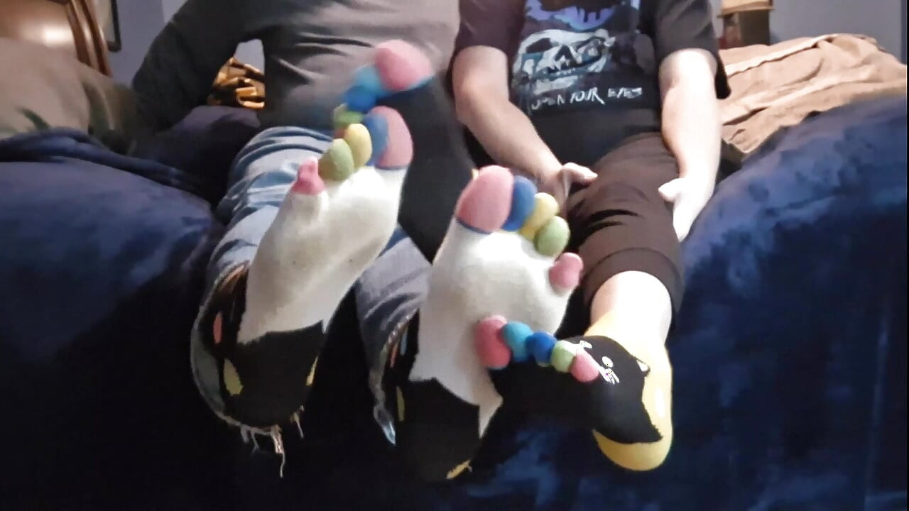 Having fun with 5 finger toes socks