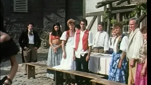 Kıllı amcık sikişiyor nostaljik Venere Bianca