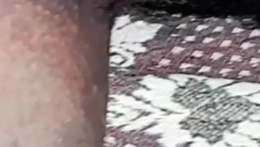 Hintli tamil koca evli kadın vibratörle güzel köylü kadınları sikiyor