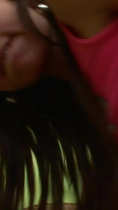 Unforgettable moment from "Pequena irma quer meio irmao dentro dela terapia familiar"