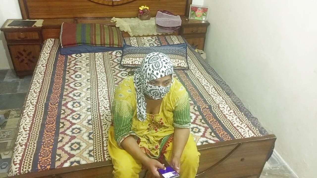 Indiancă desi bhabhi sexy și incitantă futută de iubit