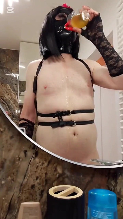 Latex Mask Piss Slut | Clip 1