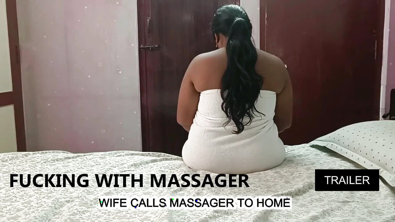 Vidéo complète, une femme se fait baiser par un masseur à la maison et perd le contrôle de sa chatte