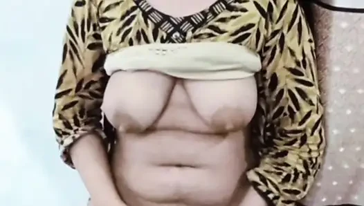 Hot bhabi showing her boobs to her devar ji on call