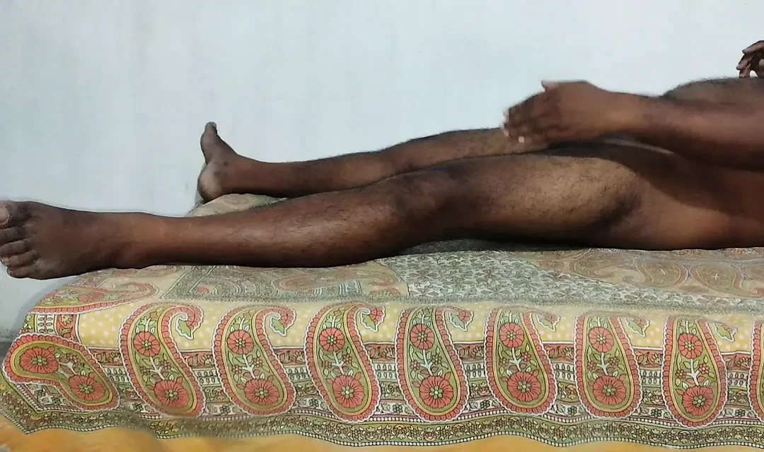 Kaamwali ko bed pe sula ke boor choda aur pani nikala