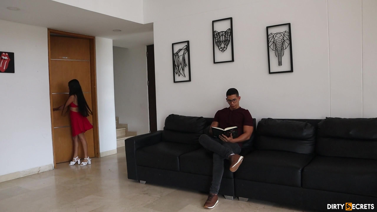 我教我的继女如何做爱