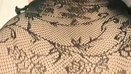 İç çamaşırlı büyük göt onu hızlı boşaltıyor