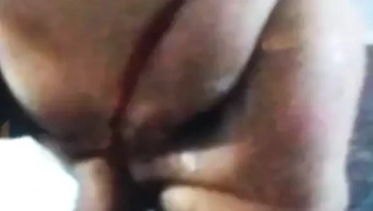 Göt deliği büyük şeyleri seviyor
