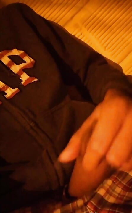 אני אוהב לאונן בחוץ