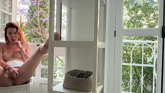 Смотри, как я кончаю. Я так возбуждена сегодня - Mia Bandini