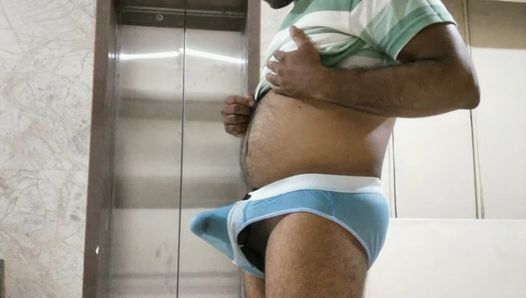 Risk handjob masturbation at apartment lobby infront of elevator