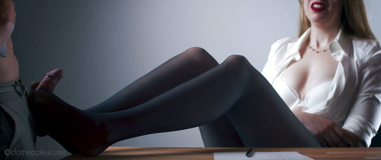 Forbidden! Perverted teacher cums on his student. - clothedpleasures
