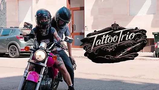Tattoothreesome, She of Couple Cuckold Wants to Get Screwed by the Tattoo Artist