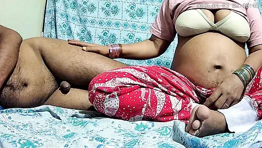 Hintli öğretmen ve öğrenci sınıfta seks yapıyor 29755