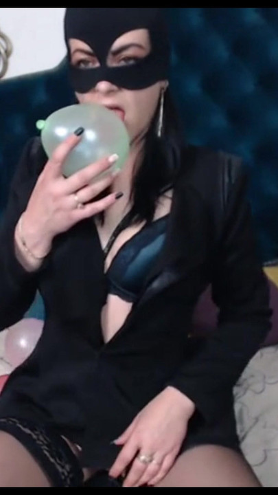 I hope you have already imagined how you fuck me in my mouth? #horny #cute #lips