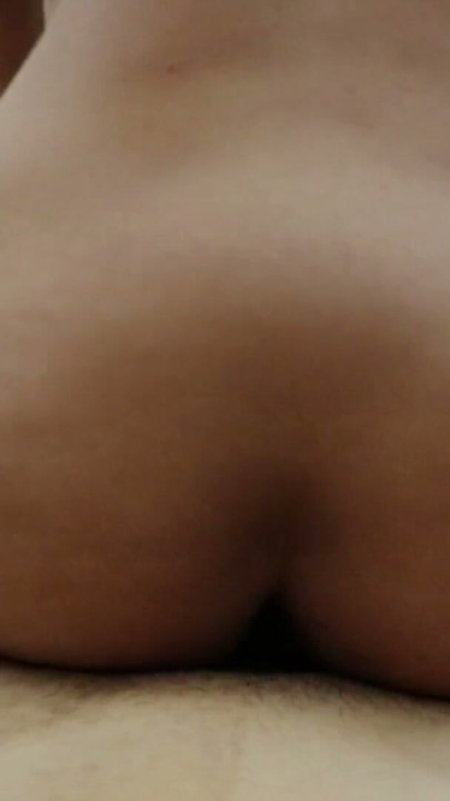 Sexo casero con el hermanastro mayor | Clip 1