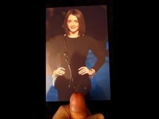 Maisie Williams CumTribute #2