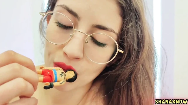 Fetish Playmobil Figurine Uvula Eaten by Giantess