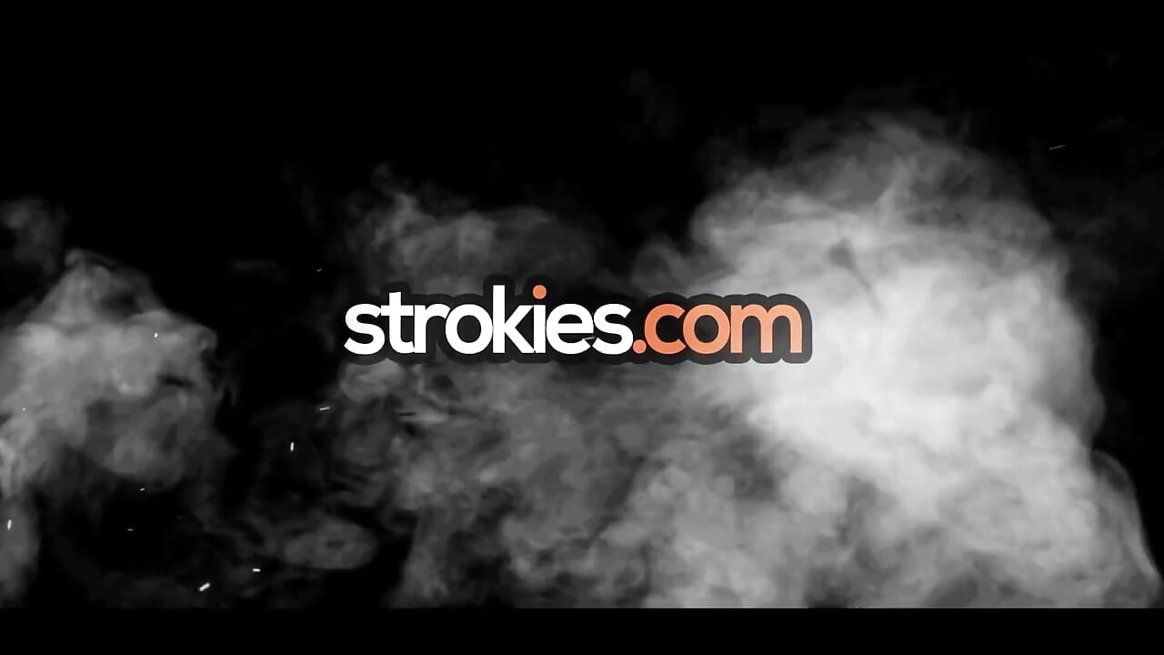 Strokies Nikki Knightly's Wild Vegas Handjob & Cum Blast