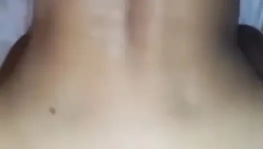Aku Memang Pamer Wajahku Lagi Di Depan Kamera